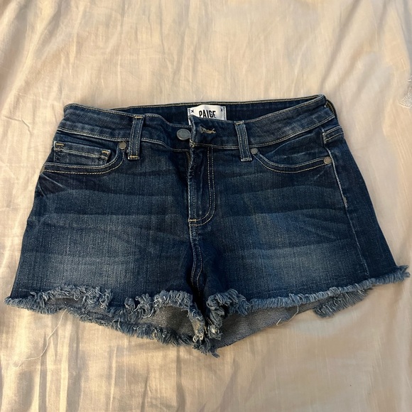 Paige Daryn Denim Shorts Distressed Fray Hem - Picture 3 of 5